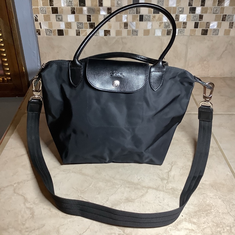 Longchamp woman black purse